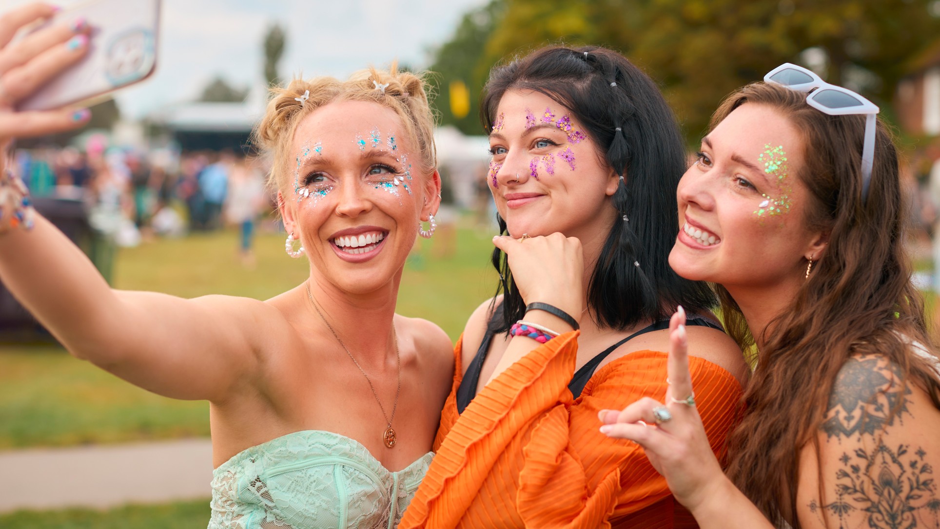 You are currently viewing Staying Safe and Sober: NJ Festival Season & Recovery